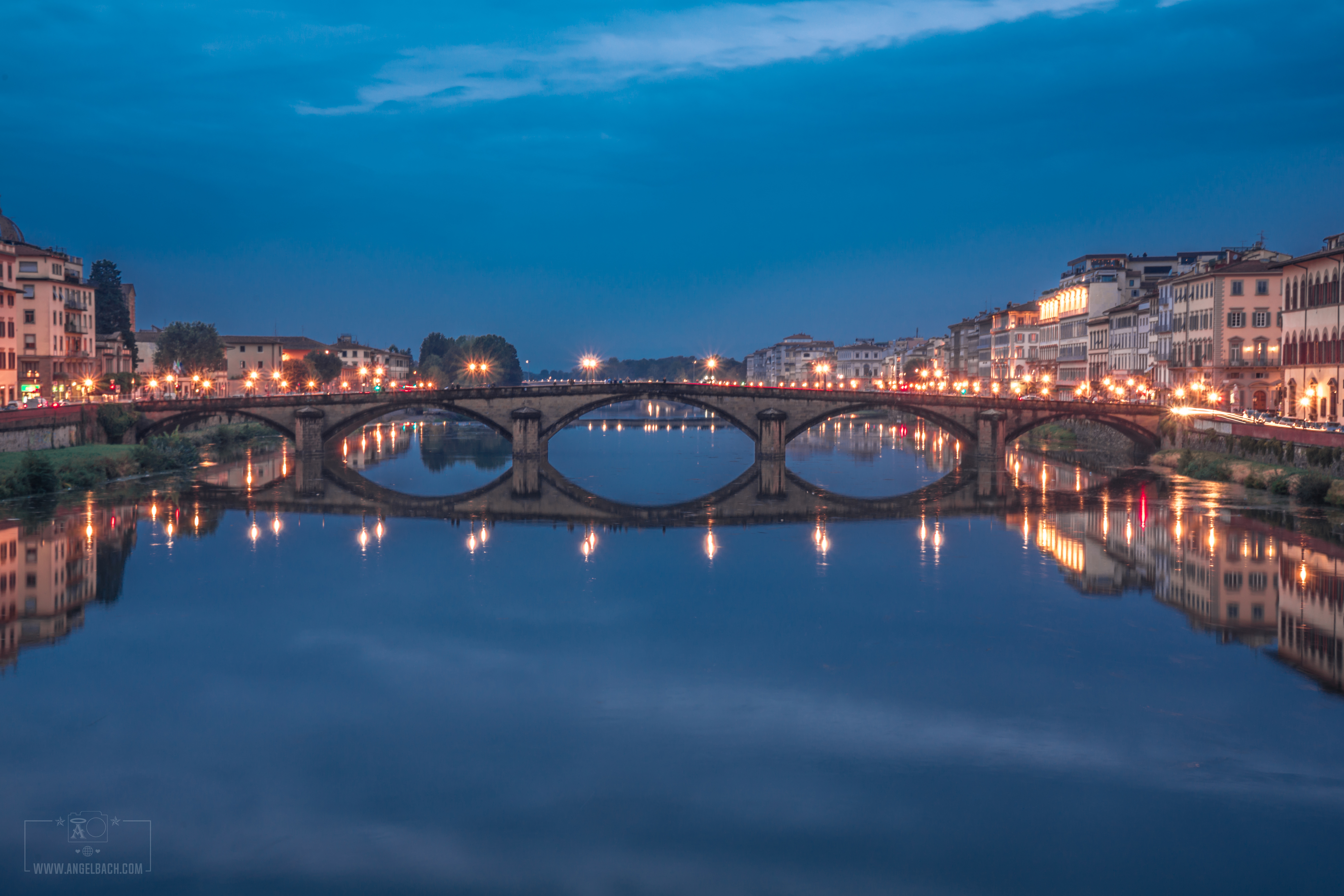 Night Photography, Long Exposure, Cityscape, Landscape,Florence, Bride, River, Tourist Attraction, Lights, Ancient place, Arno River, Tuscany, Ponte Vecchio, Italy