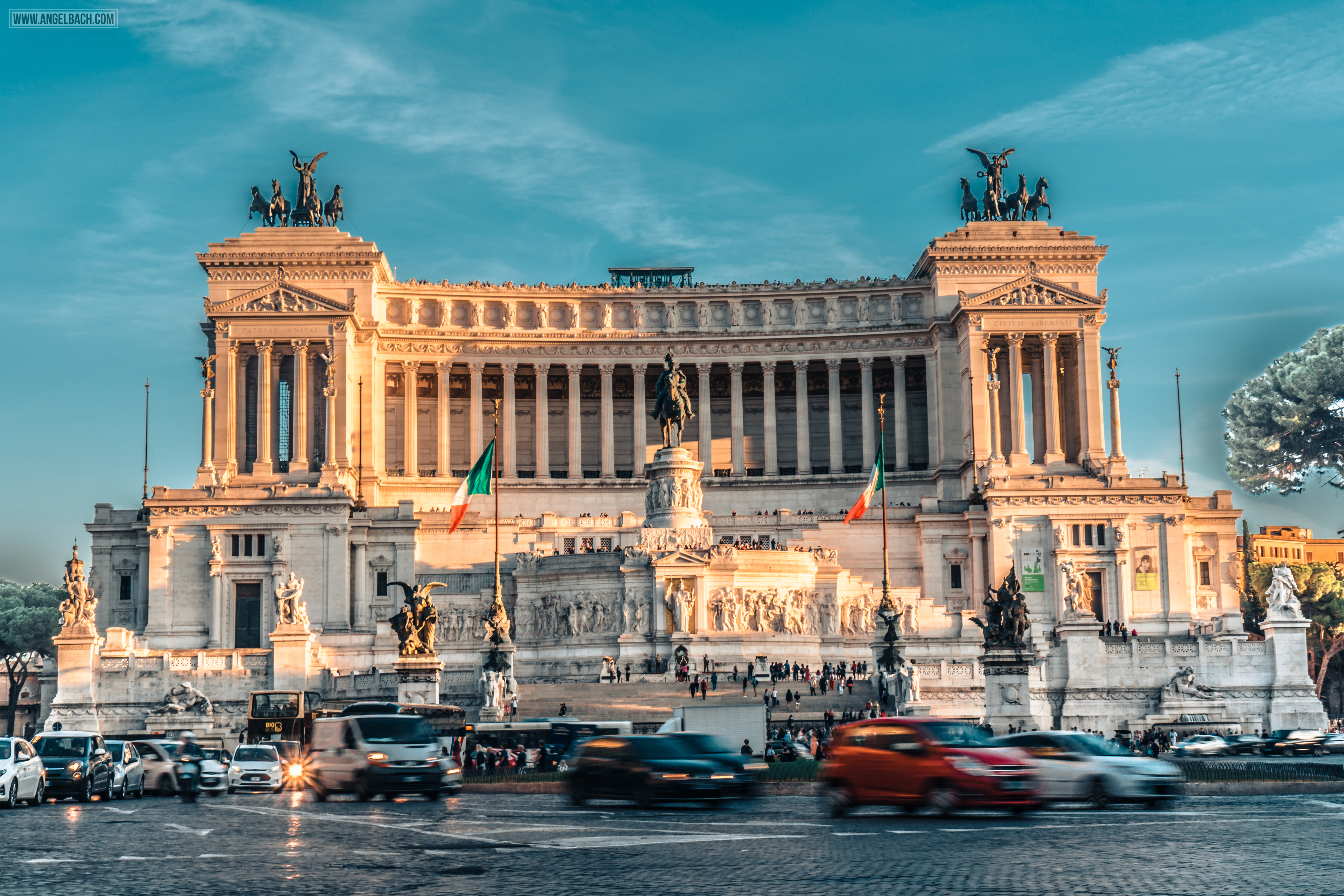 Rome, Cityscape, Leading lines, Street photography, Architecture Photography, Ancient Rome,  Monumento Vittorio Emanuele II